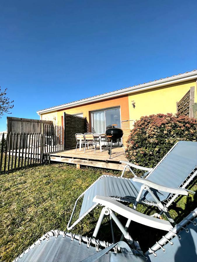 Logement Thermale Et De Tourisme Les Acacias 2 Jonzac Exterior foto